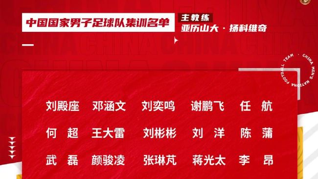 美女脱掉内裤和胸罩