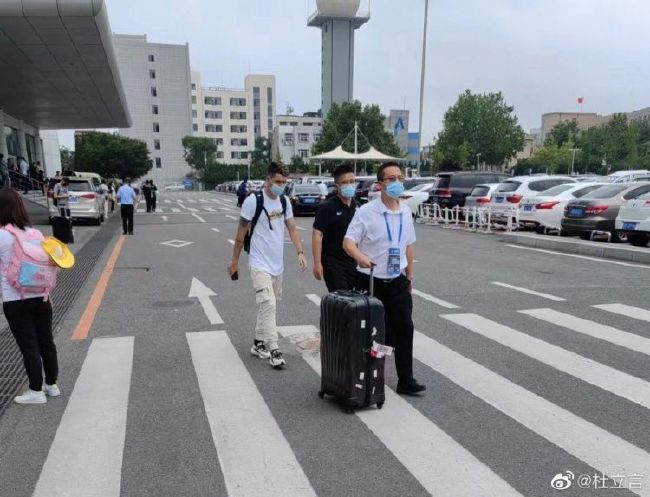 制服美女视频一区