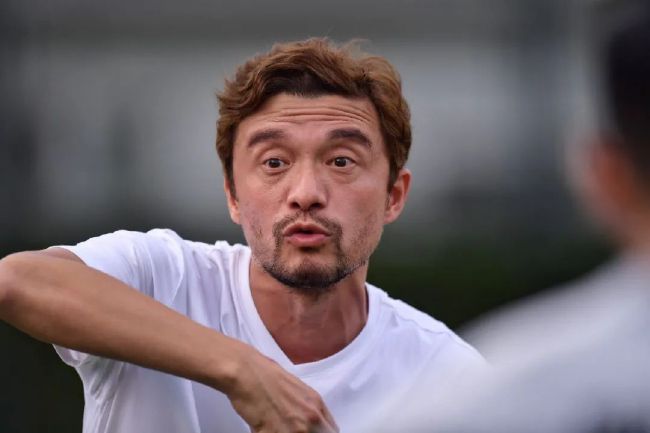 亚洲777人成电影